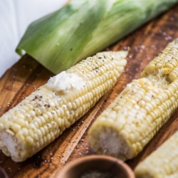 5-minute Buttery Corn On The Cob Recipe | @bestrecipbox