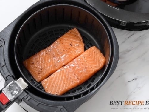 Raw salmon in air fryer