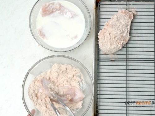 Coating chicken