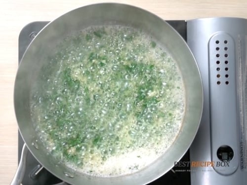 Garlic butter sauce simmering