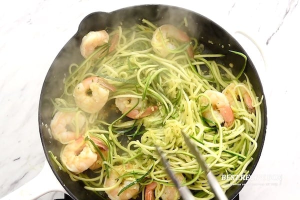 Stirring in zucchini noodles
