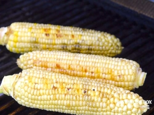 Grilling corn