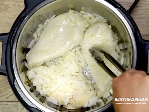 Sauteing chicken and onion in instant pot