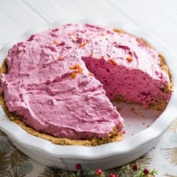 No Bake Cranberry Pie Recipe | @bestrecipebox