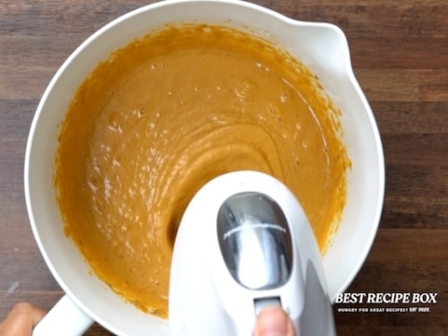 Mixing pumpkin mixture