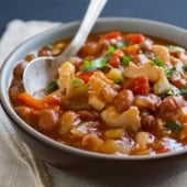 Roast Chicken Chili Recipe that's easy and super delicious | @bestrecipebox