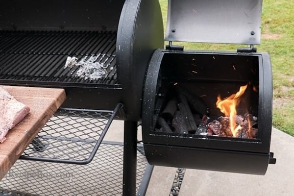 Lighting charcoal