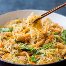 Spaghetti Squash Chow Mein Recipe | @whiteonrice