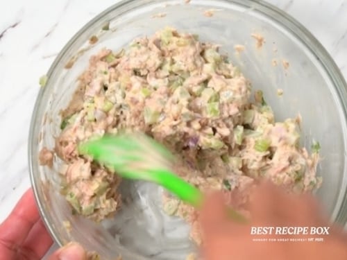 Mix tuna salad