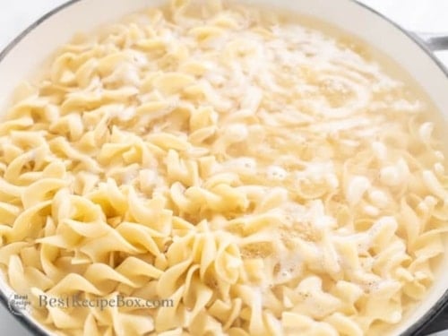 Boiling noodles