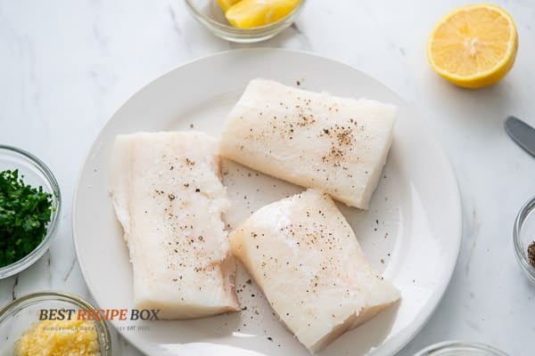 seasoned raw cod fillets