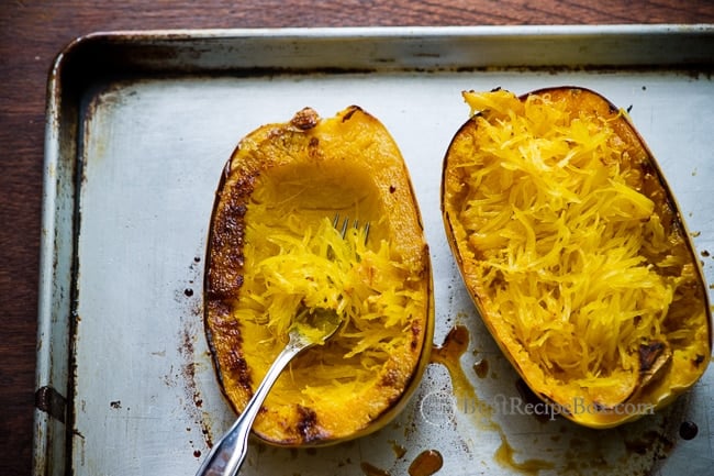 How to Roast Spaghetti Squash- the perfect healthy, low carb and low fat meal! step by step