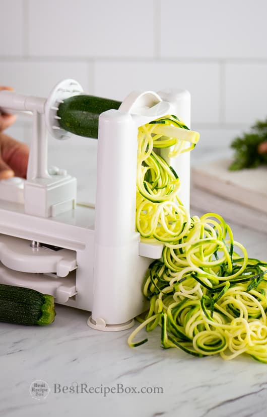 Best zucchini noodles recipes with vegetable spiralizer recipes @bestrecipebox